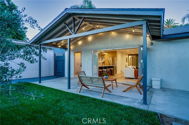 1393 Navarro Avenue, Pasadena CA: https://media.crmls.org/medias/3a59db9e-4387-4773-9817-f2789e3dabfe.jpg