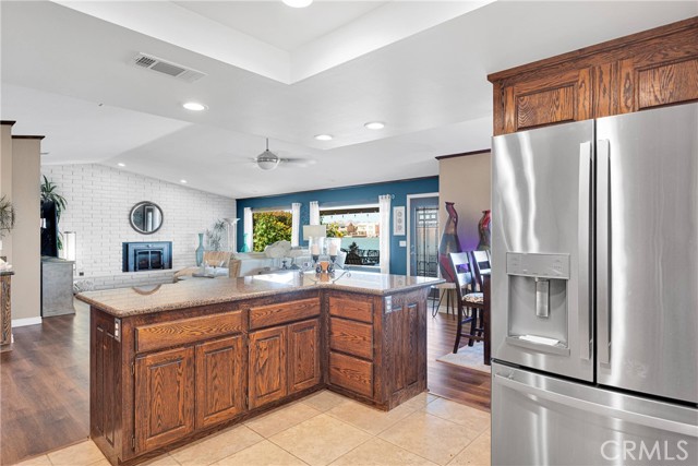 Detail Gallery Image 15 of 40 For 18083 Mariner Dr, Victorville,  CA 92395 - 3 Beds | 3 Baths
