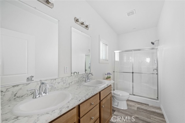 621 Chester St, San Diego, California 92114, 3 Bedrooms Bedrooms, ,2 BathroomsBathrooms,Residential,For Sale,Chester St,SW24087568