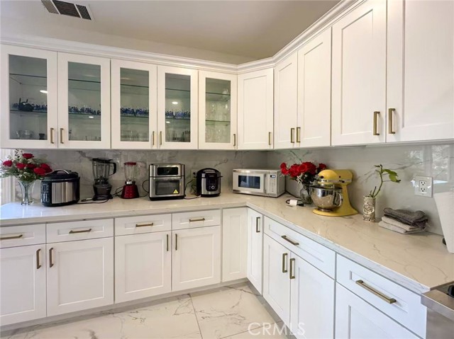 45700 Adler Lane, Temecula CA: https://media.crmls.org/medias/3a5bbcb1-443a-4029-adde-de1cf661966d.jpg
