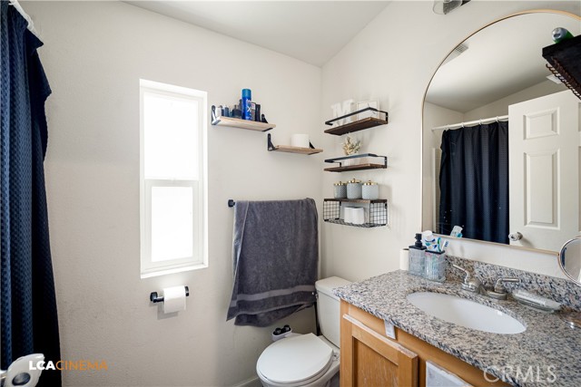348 Petrol Rd #366, Bakersfield CA: https://media.crmls.org/medias/3a5c7b8f-5d35-41d2-b300-54377eadee7e.jpg