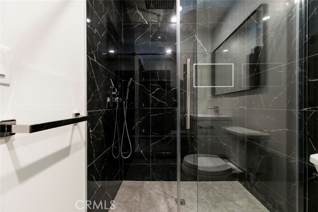 Detail Gallery Image 13 of 29 For 17434 Index St, Granada Hills,  CA 91344 - 3 Beds | 2 Baths