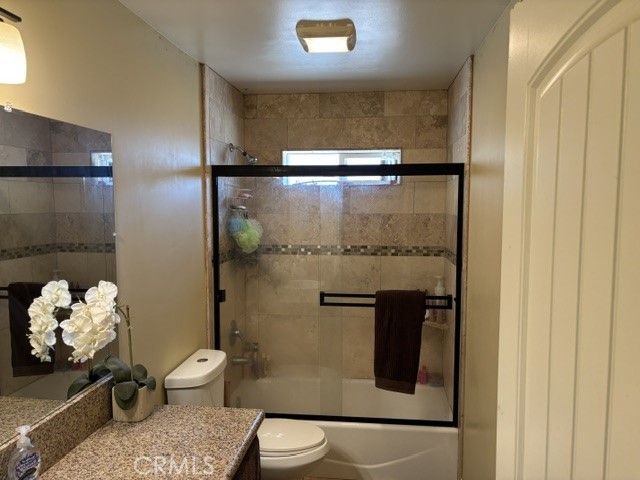 https://media.crmls.org/medias/3a5d9d4e-cdaa-464a-9240-94040fd51bc1.jpg?preset=X-Large