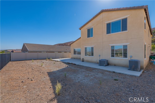 Detail Gallery Image 23 of 37 For 24104 Buckstone Ln, Menifee,  CA 92584 - 5 Beds | 3/1 Baths