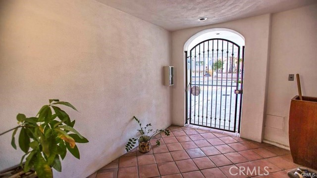 Detail Gallery Image 3 of 26 For 238 Unit a Avenida Montalvo a,  San Clemente,  CA 92672 - 3 Beds | 3/1 Baths