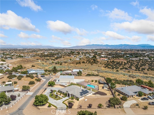 Detail Gallery Image 42 of 45 For 9521 Arrowhead Ct, Phelan,  CA 92371 - 4 Beds | 3 Baths