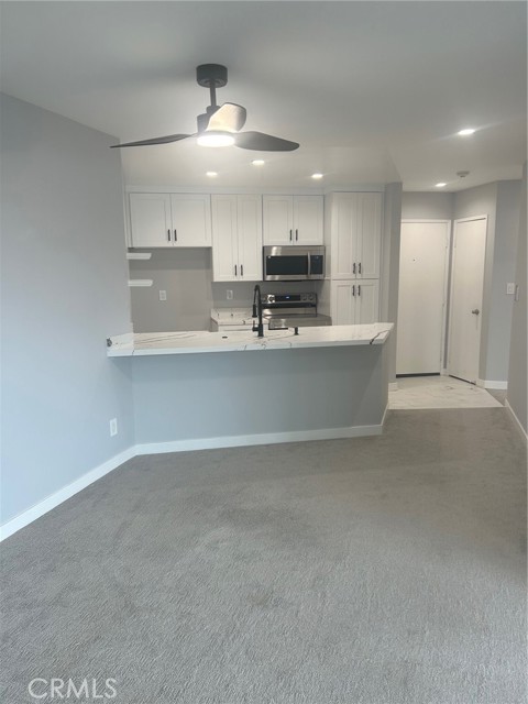 620 The Village, Redondo Beach CA: https://media.crmls.org/medias/3a5eff66-13c3-418e-b00d-5a9d4148617a.jpg