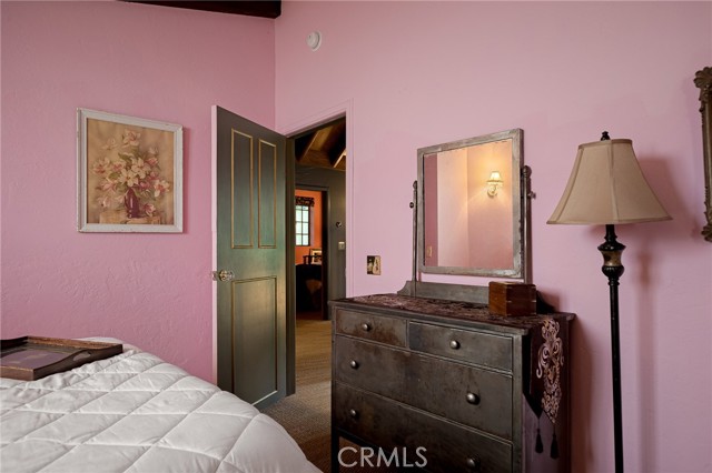 969 Oak Drive, Crestline CA: https://media.crmls.org/medias/3a5f24eb-e9c0-4a35-aa1f-ca71689d54db.jpg