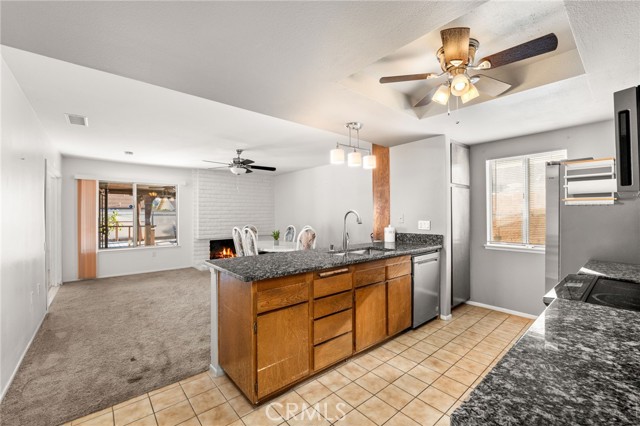 Detail Gallery Image 14 of 43 For 28368 Sun City Bld, Menifee,  CA 92586 - 2 Beds | 2 Baths