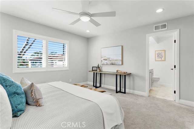 Detail Gallery Image 16 of 31 For 21066 Poolside, Huntington Beach,  CA 92648 - 2 Beds | 2/1 Baths