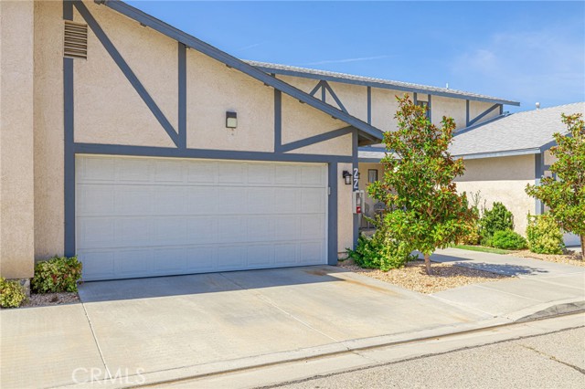 43840 Bobby Jones Drive, Lancaster CA: https://media.crmls.org/medias/3a5fda73-5c0d-41ce-8e06-a8667d53ae7c.jpg