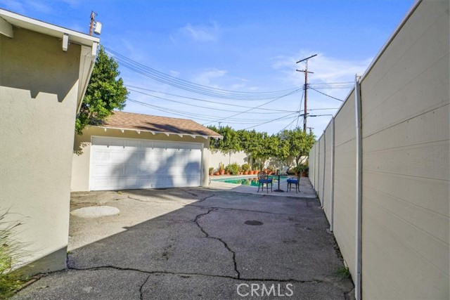 Detail Gallery Image 17 of 19 For 8636 8636 Delco, Winnetka,  CA 91306 - 3 Beds | 2 Baths