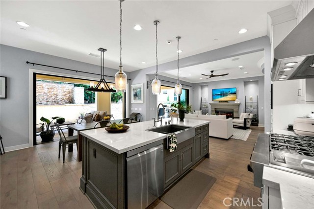 Detail Gallery Image 11 of 37 For 32 Lark, Lake Forest,  CA 92630 - 5 Beds | 4 Baths