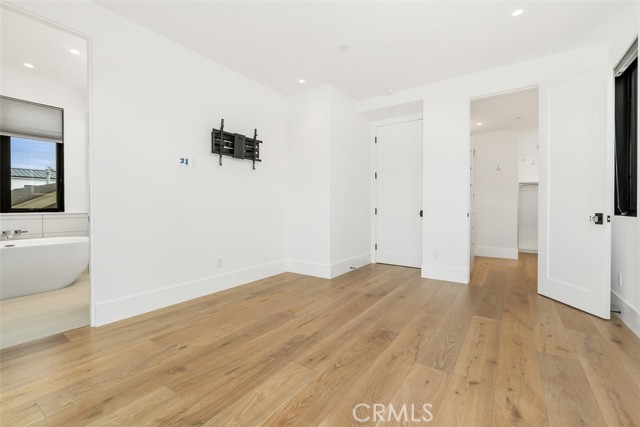 Detail Gallery Image 20 of 44 For 508 Marigold, Corona Del Mar,  CA 92625 - 4 Beds | 4/1 Baths