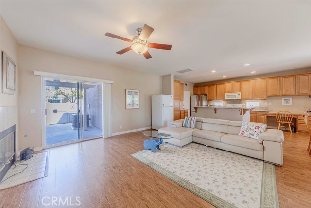 Detail Gallery Image 12 of 39 For 1240 Goodwin St, Fullerton,  CA 92833 - 3 Beds | 2/1 Baths