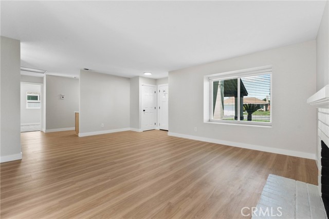 815 Pepperwood Street, Colton CA: https://media.crmls.org/medias/3a61ef22-dcb6-4160-b628-312e9b476b1c.jpg