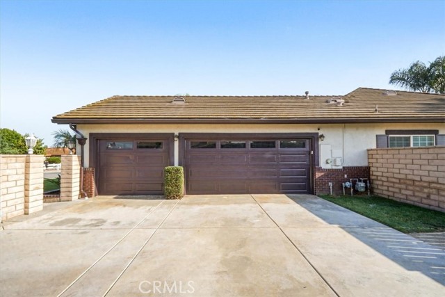 11882 Orgren Street, Chino CA: https://media.crmls.org/medias/3a6264d6-9777-4f1d-bf9a-e4b468fa8121.jpg
