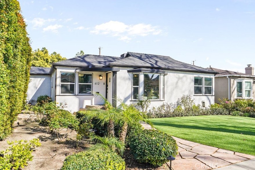 612 S Mariposa Street