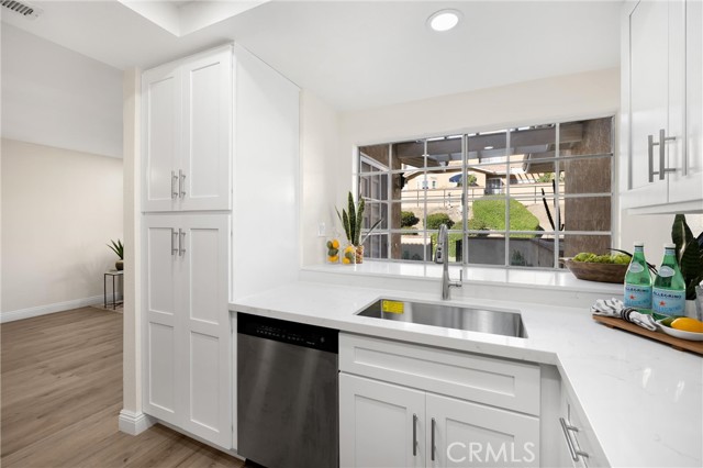 Detail Gallery Image 11 of 50 For 7268 Hermosa, Rancho Cucamonga,  CA 91701 - 3 Beds | 2/1 Baths