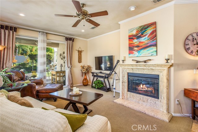 Detail Gallery Image 6 of 37 For 1656 Hibiscus Ct, Beaumont,  CA 92223 - 2 Beds | 2 Baths