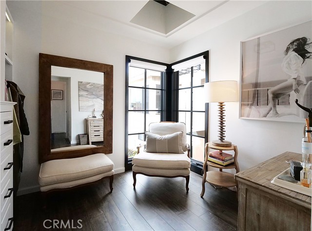 229 Marine Place, Manhattan Beach CA: https://media.crmls.org/medias/3a638289-6dab-492d-9fb8-a999747ef979.jpg