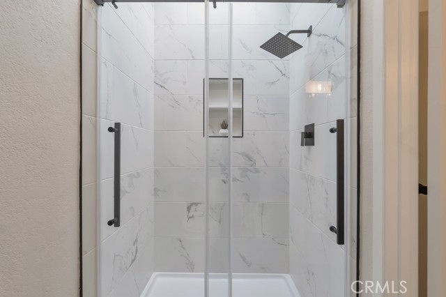 Detail Gallery Image 18 of 28 For 27039 Rio Prado Dr, Valencia,  CA 91354 - 3 Beds | 2 Baths