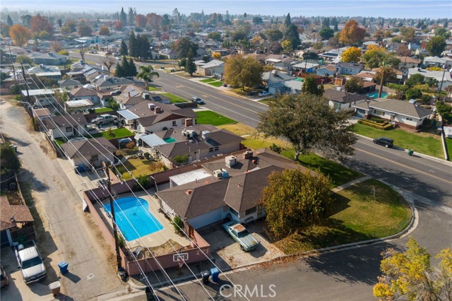 Detail Gallery Image 32 of 35 For 2816 Olympic Dr, Bakersfield,  CA 93308 - 3 Beds | 1/1 Baths