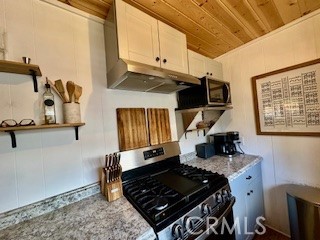 Detail Gallery Image 5 of 24 For 372 Downey Dr, Big Bear City,  CA 92314 - 2 Beds | 1/1 Baths