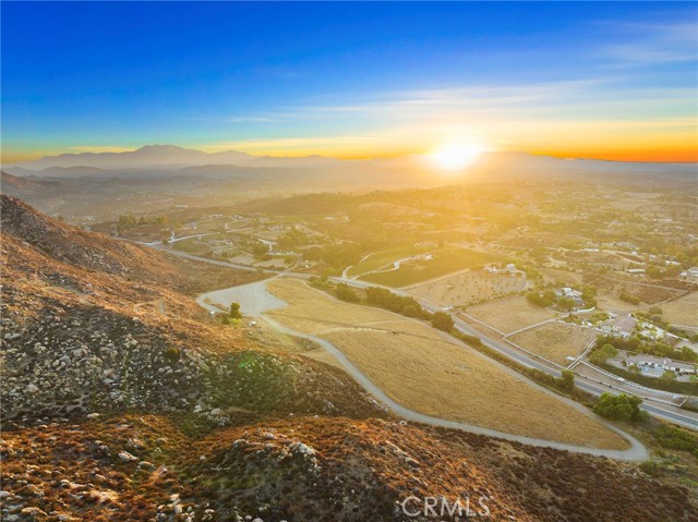 36520 E Benton Road, Temecula CA: https://media.crmls.org/medias/3a6684cf-7248-45b2-a71f-df58ff494fbe.jpg
