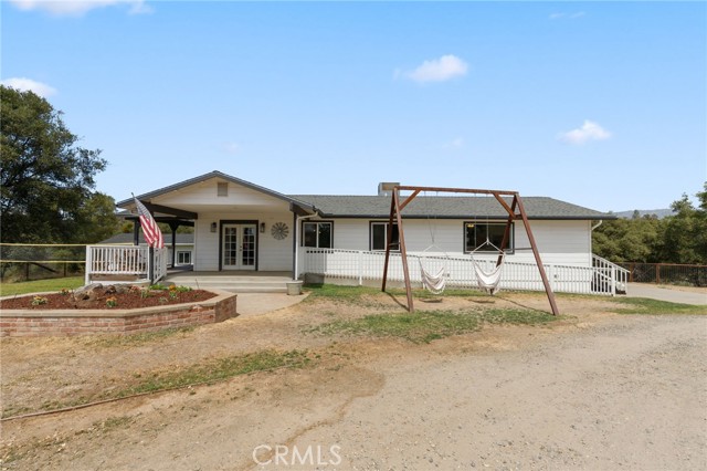 Detail Gallery Image 4 of 66 For 53777 Road 200, O Neals,  CA 93645 - 3 Beds | 2/1 Baths