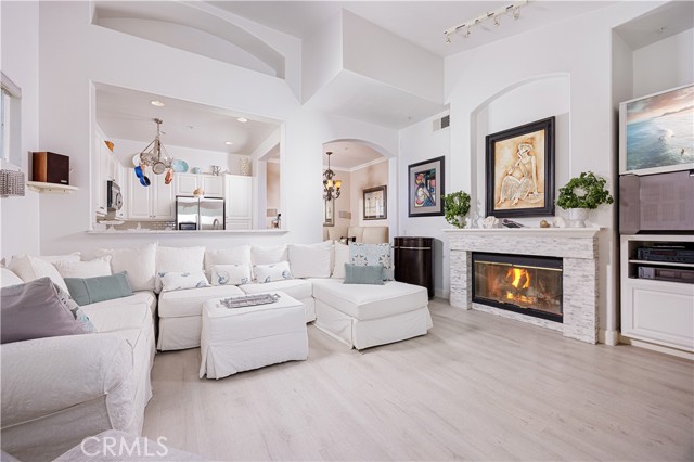 Detail Gallery Image 2 of 22 For 15 Tivoli Ct, Newport Coast,  CA 92657 - 2 Beds | 2 Baths