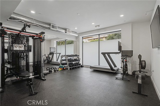 Detail Gallery Image 28 of 31 For 3981 Moore St #101,  Los Angeles,  CA 90066 - 2 Beds | 2 Baths