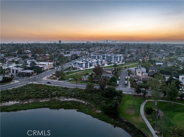 Detail Gallery Image 34 of 39 For 4713 E 4th, Long Beach,  CA 90814 - 2 Beds | 2 Baths