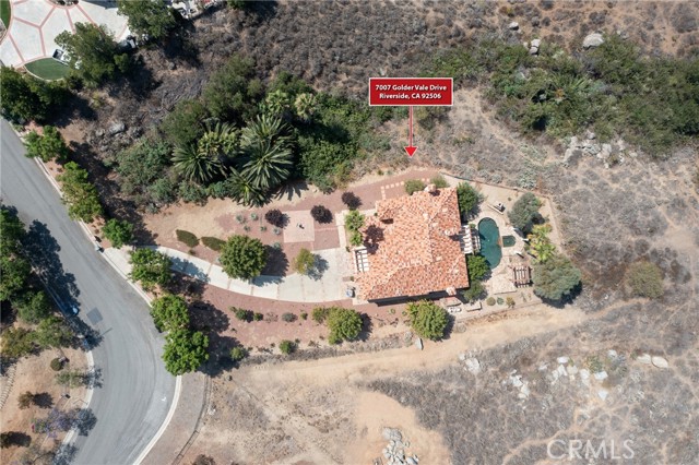 Detail Gallery Image 11 of 72 For 7007 Golden Vale Dr, Riverside,  CA 92506 - 4 Beds | 4/1 Baths