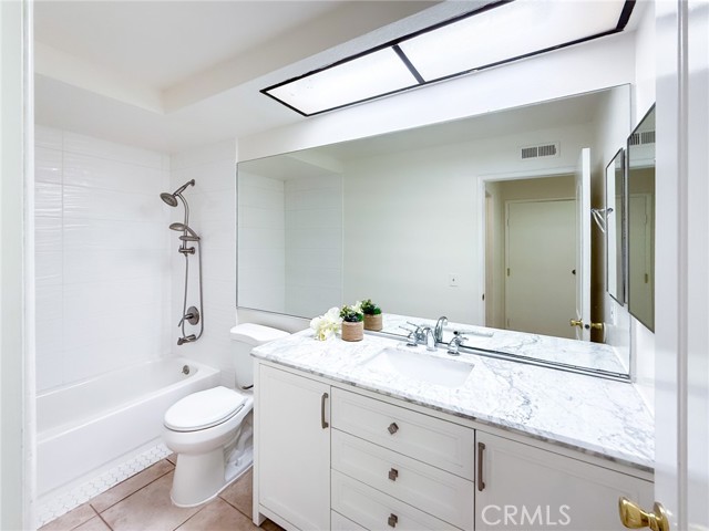 Detail Gallery Image 22 of 67 For 3517 Hawkwood, Diamond Bar,  CA 91765 - 6 Beds | 5 Baths