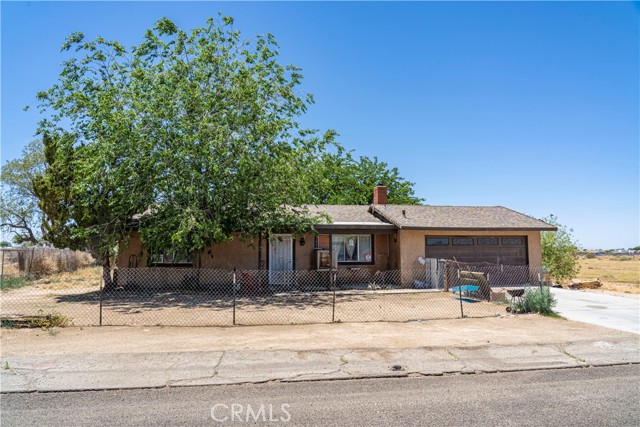 41023 162nd Street, Lancaster, California 93535, 2 Bedrooms Bedrooms, ,1 BathroomBathrooms,Single Family Residence,For Sale,162nd,PW24111112
