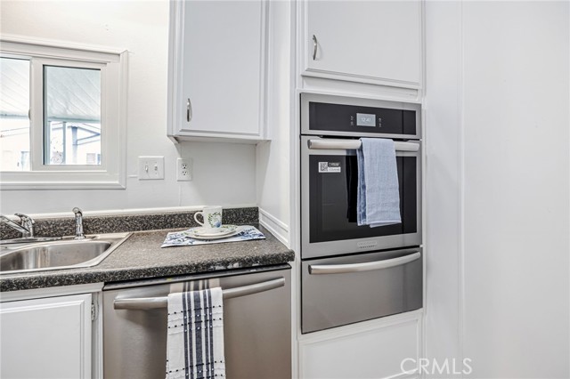 Detail Gallery Image 11 of 37 For 2755 Arrow Hwy #3,  La Verne,  CA 91750 - 2 Beds | 2 Baths