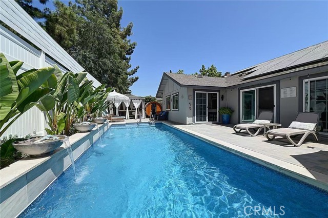 22361 Torino, Laguna Hills CA: https://media.crmls.org/medias/3a6d5256-2b72-44f9-a278-b6c91f8fe165.jpg