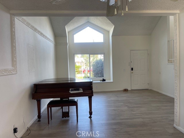 Detail Gallery Image 9 of 40 For 648 San Carlo, Colton,  CA 92324 - 3 Beds | 2/1 Baths