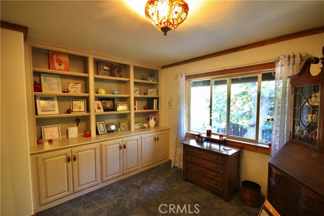 Image 24 of 39 For 32383 Pine Manor Lane 634