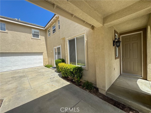 42060 Veneto Drive, Temecula CA: https://media.crmls.org/medias/3a6eb54c-eb22-4396-8c3a-5cbea68e3113.jpg