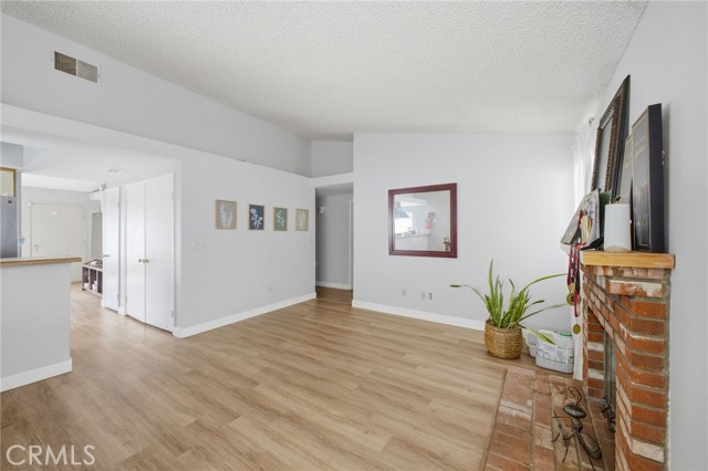 Detail Gallery Image 15 of 54 For 301 Oleander, San Jacinto,  CA 92582 - 4 Beds | 3 Baths