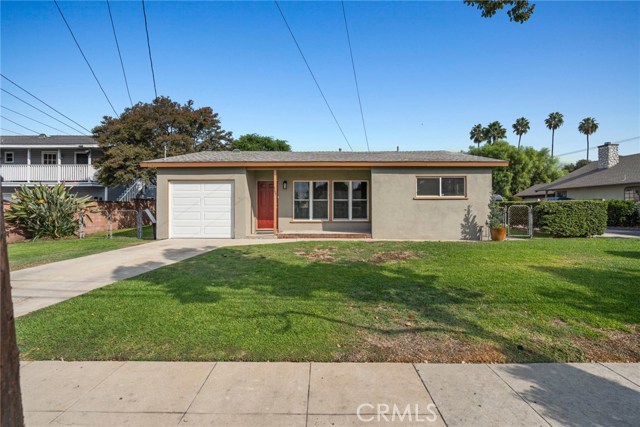 565 E 6th St, Azusa, CA 91702