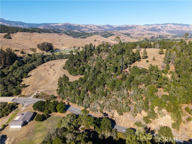 2845 Main Street, Cambria CA: https://media.crmls.org/medias/3a704240-faee-4e79-8019-afb2b10643b3.jpg