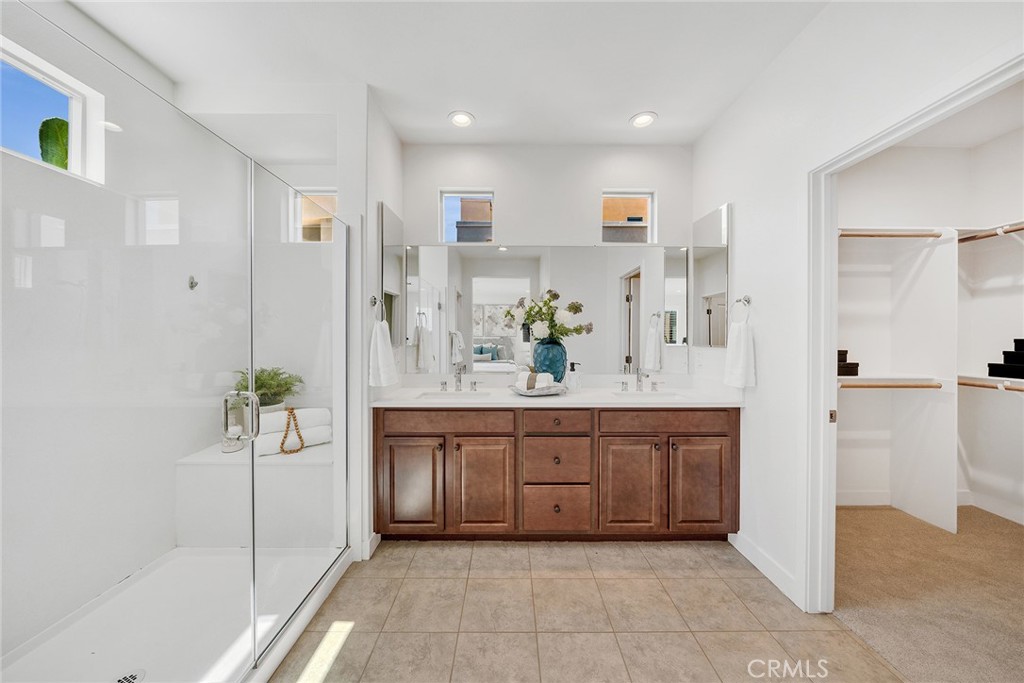 MLS #OC26156094 image #38