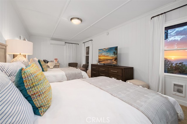 Detail Gallery Image 25 of 49 For 31962 Sunset, Laguna Beach,  CA 92651 - 3 Beds | 1/1 Baths