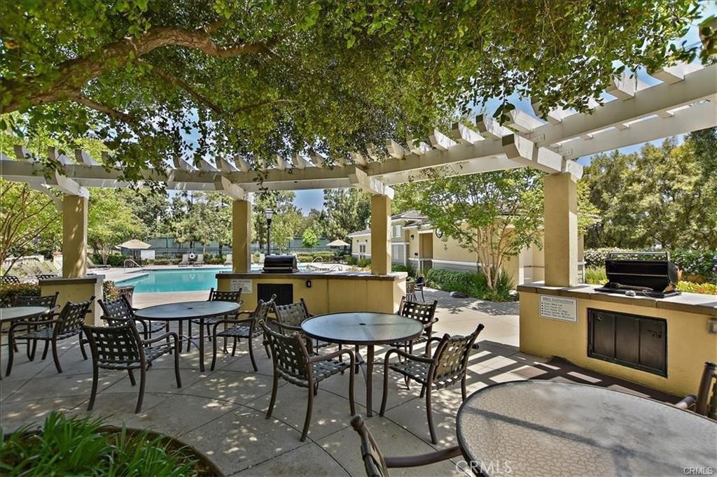 3a70a7fd B30e 4095 994d 7d005853011b