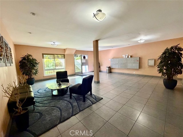 1139 East Ocean Boulevard, 108 photo 25