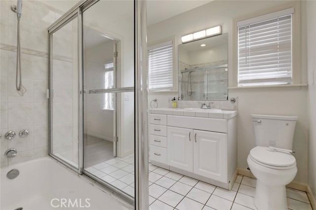 Detail Gallery Image 23 of 27 For 5709 Beck Ave, North Hollywood,  CA 91601 - 2 Beds | 2 Baths