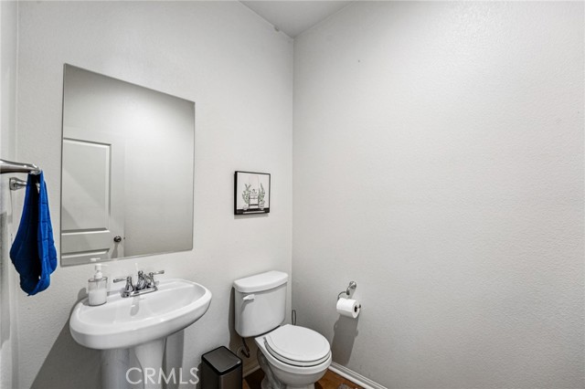 Detail Gallery Image 13 of 25 For 7153 Gypsum, Jurupa Valley,  CA 92509 - 4 Beds | 3/1 Baths